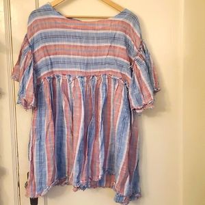 Free people shirt/ mini dress... summery! Has pockets!!  Small.